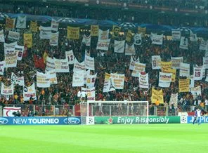 Arena'daki şovda ilginç mesaj