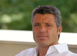 'Aziz Yıldırım benden korkuyor'