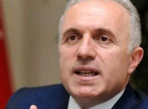 Babuşçu: Kardeşime başörtülü diye tükürdüler