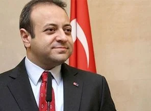 Bağış'tan Hüseyin Çelik'e 'şık olmadı'