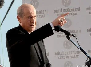 Bahçeli: Demokrasi tehdit altında