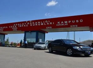 Bahçeli'den Engin Alan'a ziyaret