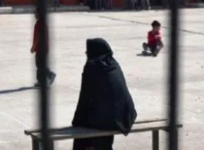 Balıkesir'de başörtülü öğretmen kavgası