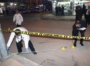 Bar çıkışı infaz