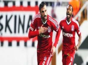 Beşiktaş'a çifte müjde! İmzalıyorlar!