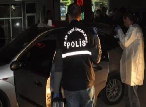 Boşanmak isteyen eşe 7 kurşun!