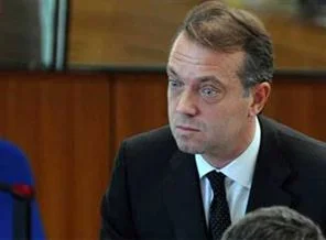 Cem Uzan: TMSF, Motorola şirketi ile gizli bir anlaşma imzalamış