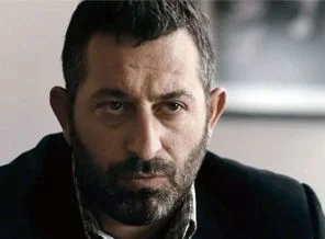 Cem Yılmaz: Bu operasyondan derhal vazgeçin