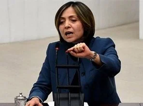 CHP'li Yılmaz: BDP peşmerge kıyafetiyle gelirse ne olacak