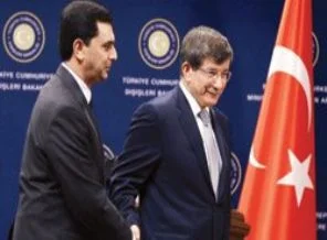 Davutoğlu: Birlikte Kıbrıs'a gidelim