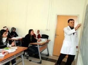 Dersaneleri 'devrim kanunu' kapatacak