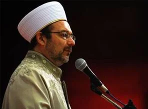 Diyanet İşleri Başkanı Görmez'i utandıran iki mesaj