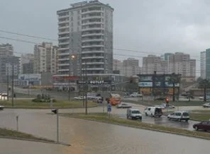 Doğu Akdeniz'de 'çok kuvvetli' yağış uyarısı