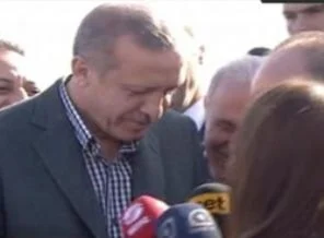 Erdoğan'dan muhabire bayram harçlığı