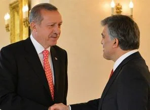 FT: Türkiye'nin geleceği iki kişiye bağlı