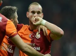 Galatasaray, Karabük'ü Sneijder'le devirdi