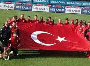 Galatasaraylı futbolculardan Cumhuriyet kutlaması