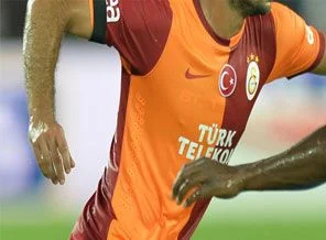Galatasaraylı yıldızdan kötü haber