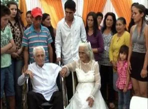 Gelin 99, damat 103 yaşında!