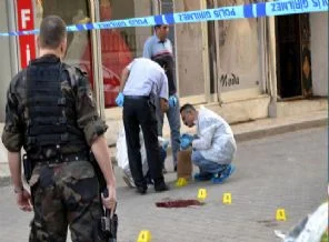 Gelinliği beğenmedi diye nişanlısına kurşun yağdırdı!