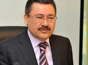 Gökçek RedHack'e resti çekti