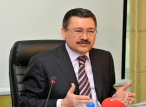 Gökçek, seçimlere keçi sütüyle hazırlanıyor!