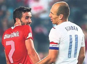 Gökhan'dan Robben'e ilginç sitem