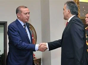 Gül ve Erdoğan'ın programında sürpriz değişiklik