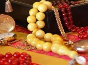 Hattın Sultanları' ile tarihe ışık tutuyor