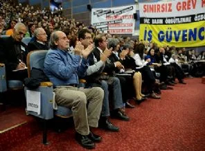 HDK'dan 'Aşkım aşkım'lı kongre!