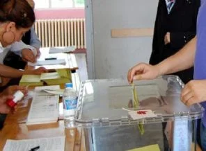 İhalesiz seçim dönemi!
