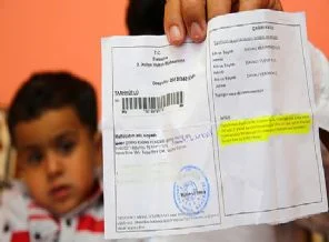 İki yaşında konuşma bilmeyen 'bilirkişi'