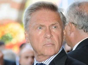 İşadamı Erol Aksoy'a şok ceza