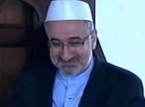 İslamoğlu kendisini 'Şiilik' ile itham edenlere cevap verdi