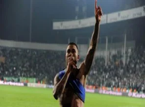 Kazım Kazım'dan Enes'e övgü