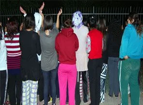 Kız öğrencilerin 'taciz' isyanı