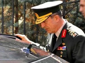 Komutanlardan cezaevi ziyareti