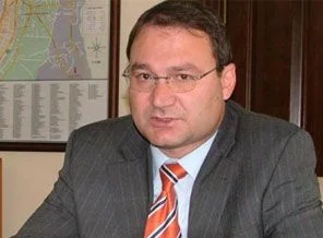 Kurtlar Vadisi'nden Ak Parti'ye başkan adayı