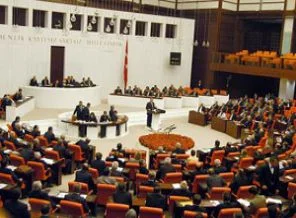 Meclis Komisyonunda 'rapor' tartışması