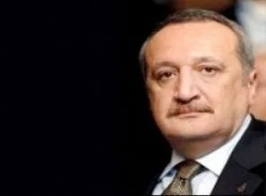 Mehmet Ağar'a çifte bayram