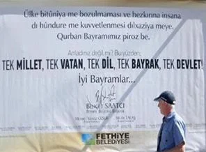 MHP'li belediyeden Kürtçe-Türkçe, tek dil mesajı