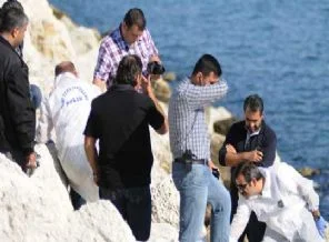 Nişanlısını, başını taşlara vura vura öldürdü