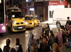 ODTÜ eylemcileri ile taksiciler arasında arbede