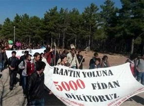 ODTÜ'lülerin '5 bin fidan yürüyüşü' başladı