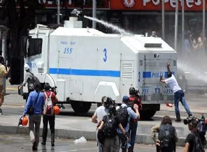 Polise kurşun geçirmez, yataklı TOMA geliyor!