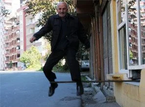 Rize'de fıkraları aratmayan olay