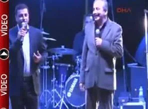 S.Demirtaş ve Sırrı Süreyya'dan Dersim Türküsü