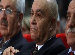 Savcı'dan eski bakana: Kesin hükmü bekle