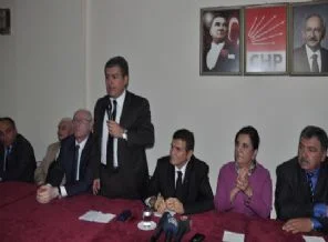 Süheyl Batum kendi partisini eleştirdi