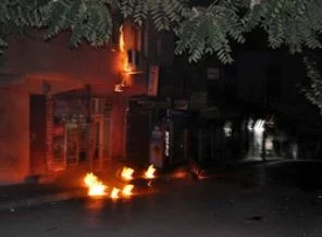 Tunceli'de birahaneye saldırı